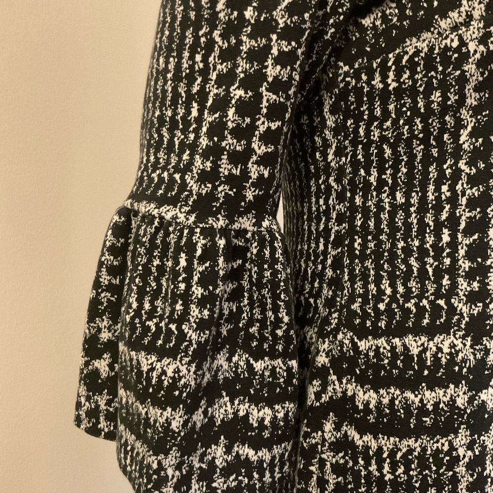 Talbots Stretch Knit Houndstooth Shift Dress~Size… - image 3